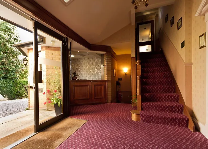 Stuart House Hotel